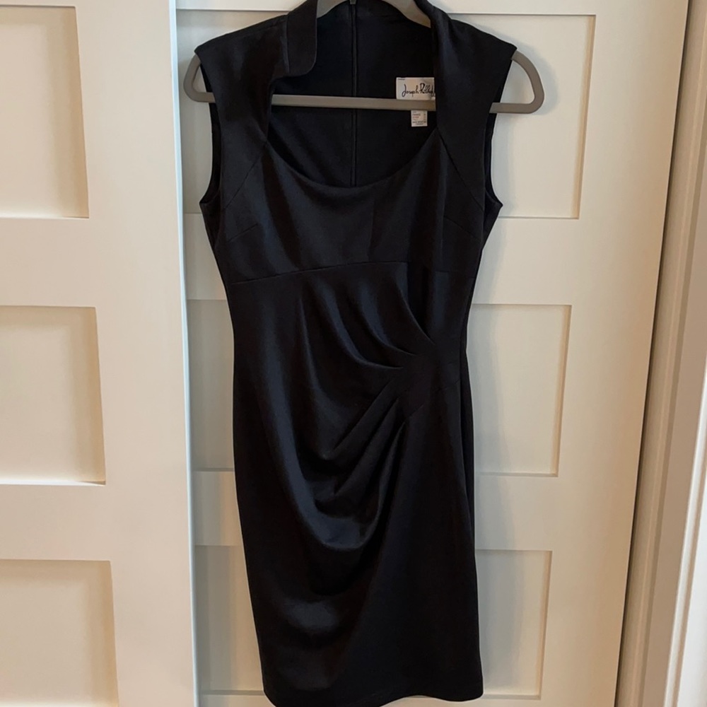 Black Cap Sleeve Lbd Cocktail Dress